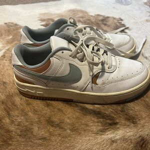 Woman’s Nike Gamma Force Shoes